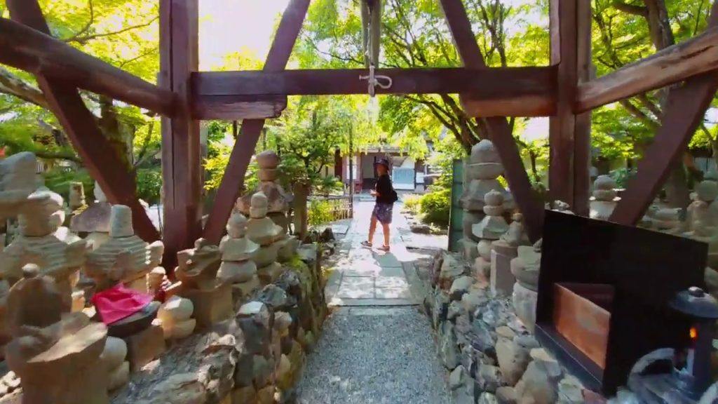 Adashino Nenbutsuji Temple  in Kyoto - Quick Vid!