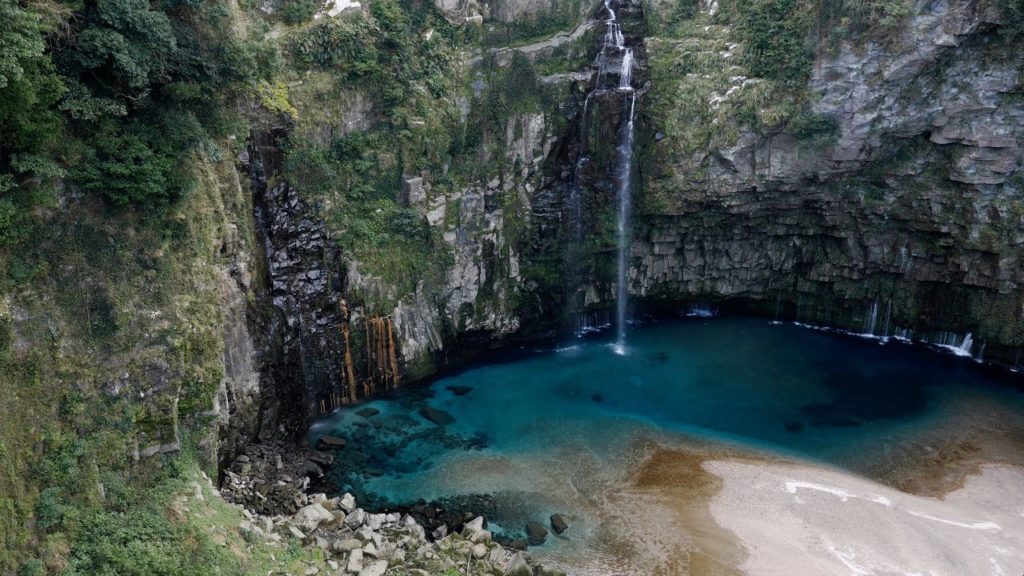 Waterfall by Drone in 4K (Ultra HD) - 雄川の滝／鹿児島