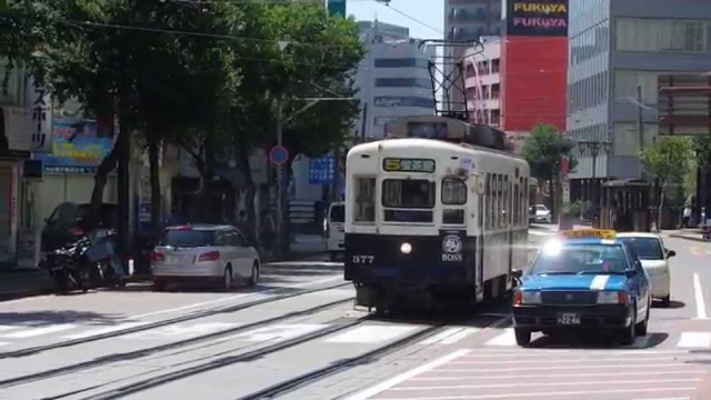 長崎電気軌道370形 西浜町電停到着 Nagasaki 370 series tramcar