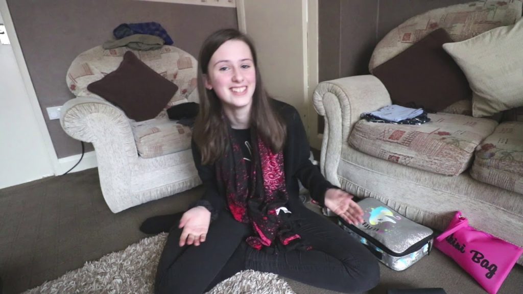 Packing My Suitcase for Tokyo Japan | Travel Preparation