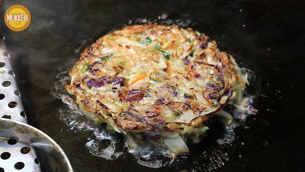 부산 깡통야시장 │ 치즈 오꼬노미야끼 │ Cheese Okonomiyaki │ 한국 길거리 음식 │ Japanese street food in Korea
