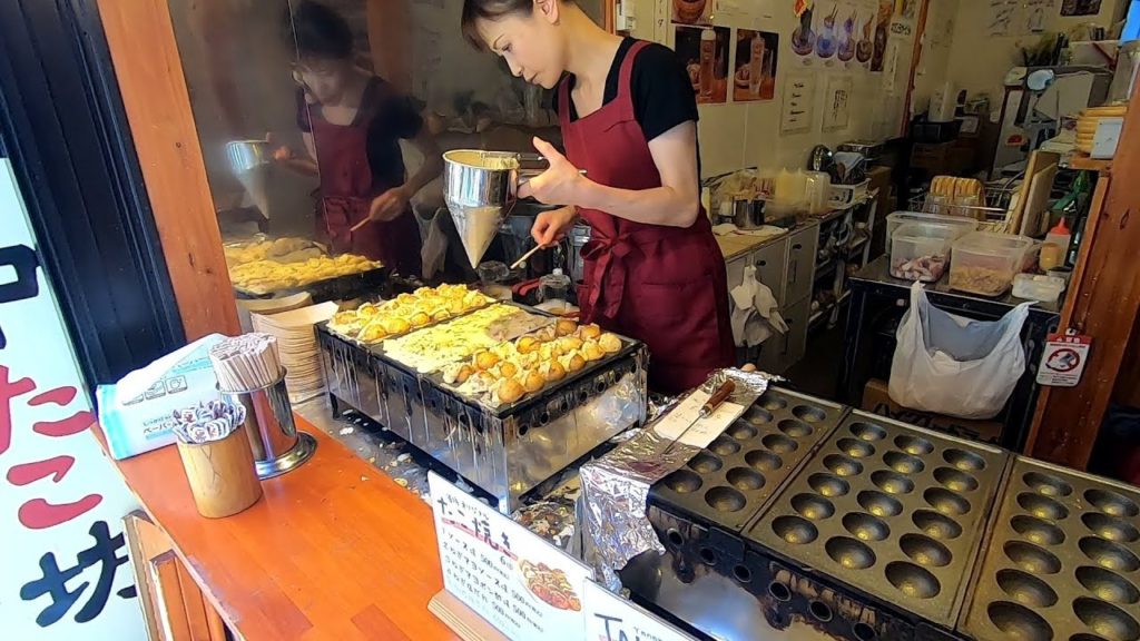 Best food street in Tokyo| Yanaka Ginza shopping arcade.