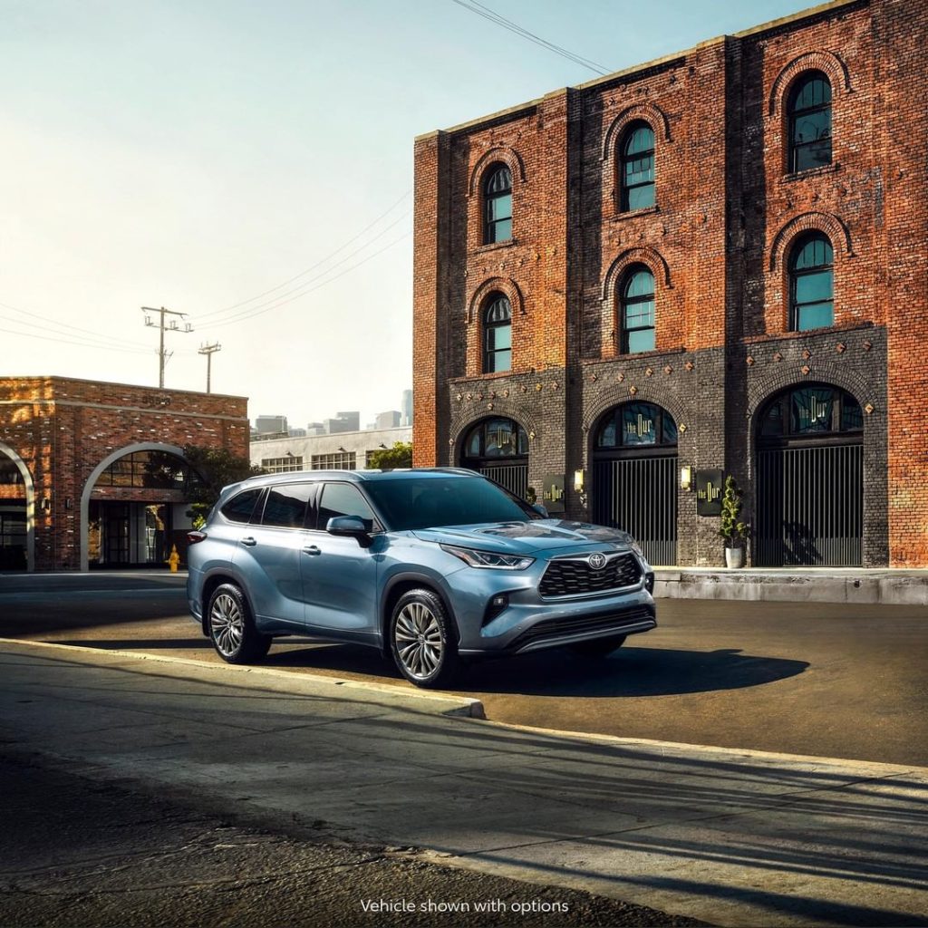 Make a powerful impression with the all-new 2020 #Highlander, available now. #Le...