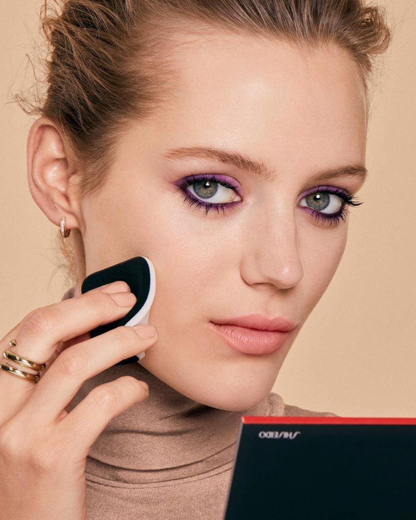 SHISEIDO: Set it and forget it. Smudge-proof and water-, sweat-, and humidity-resistant, S… Set it and forget it. Smudge-proof and water-, sweat-, and humidity-resistant, S...
