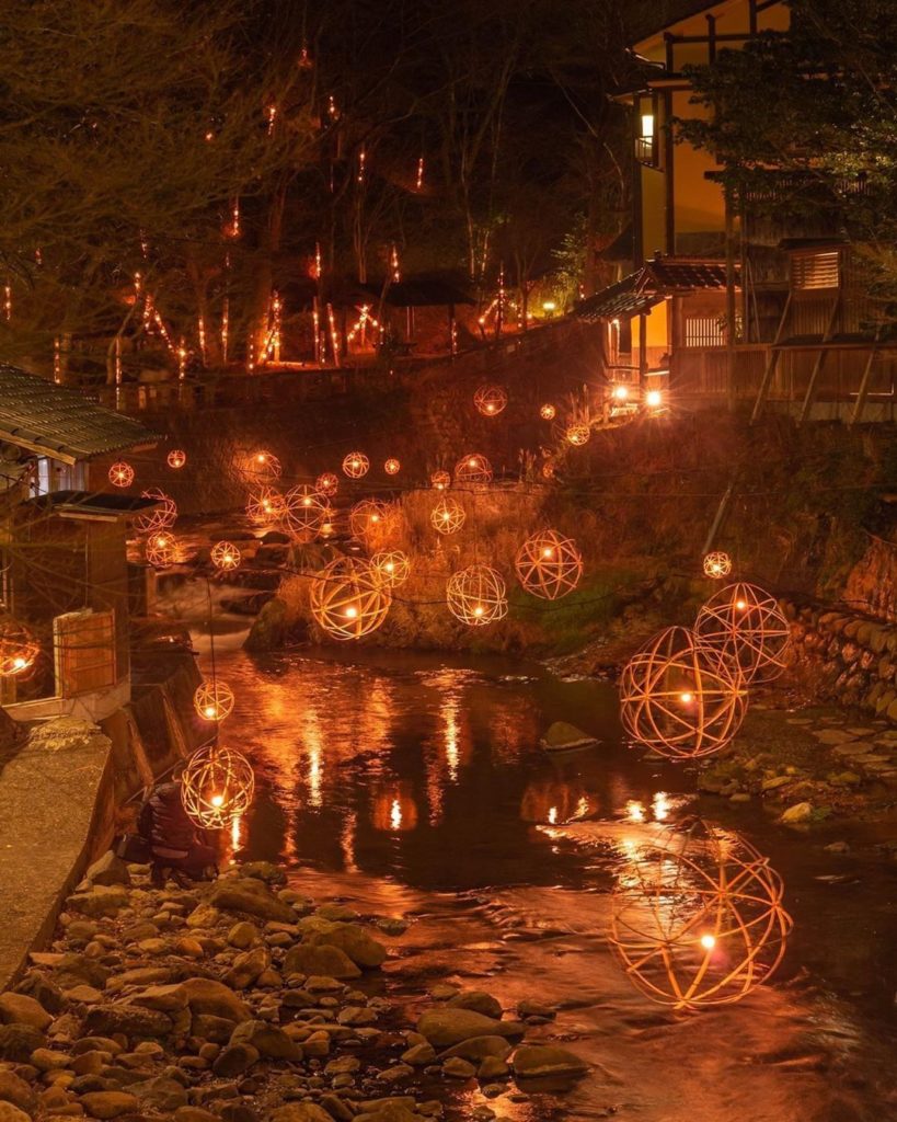 This small hot spring village Kurokawa Onsen (in Kumamoto Prefecture) looks abso...