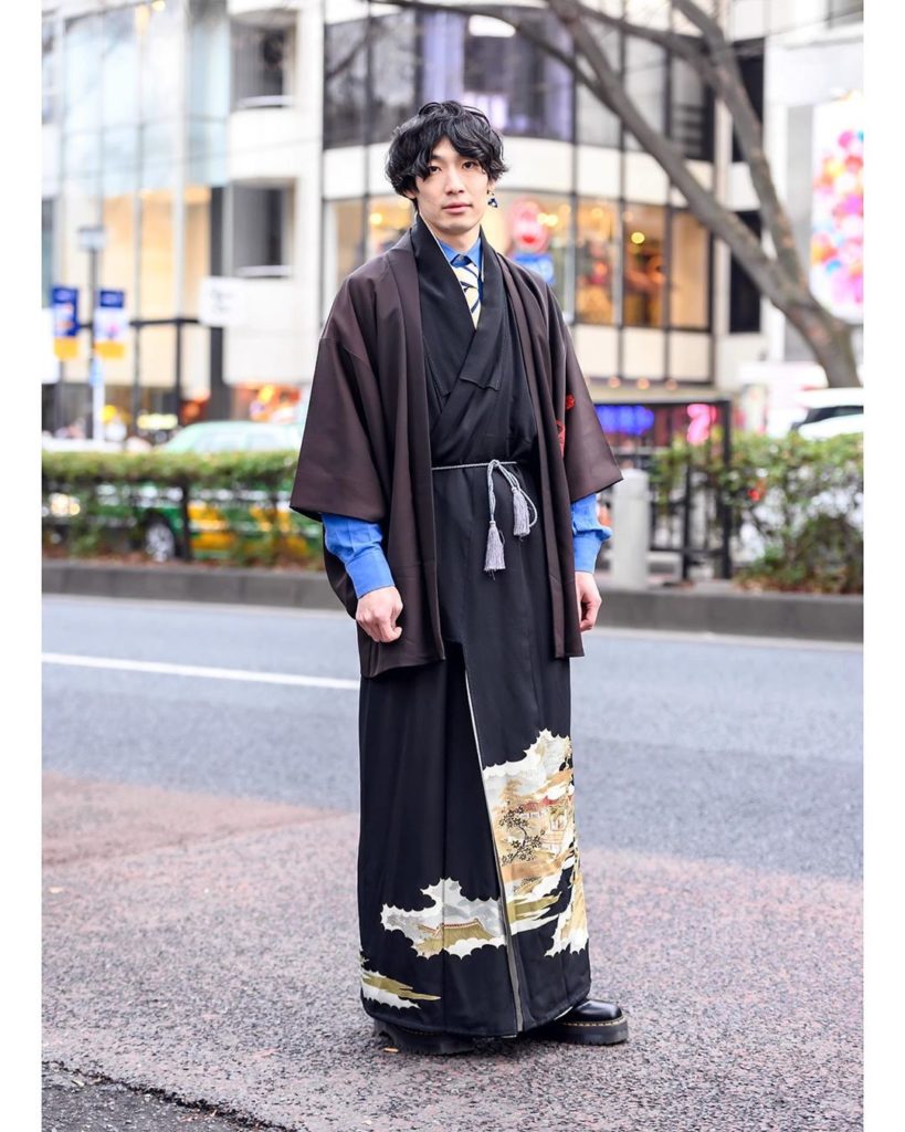 Kenichiro (@t09s836a) on the street in Harajuku wearing a vintage Japanese kimon...