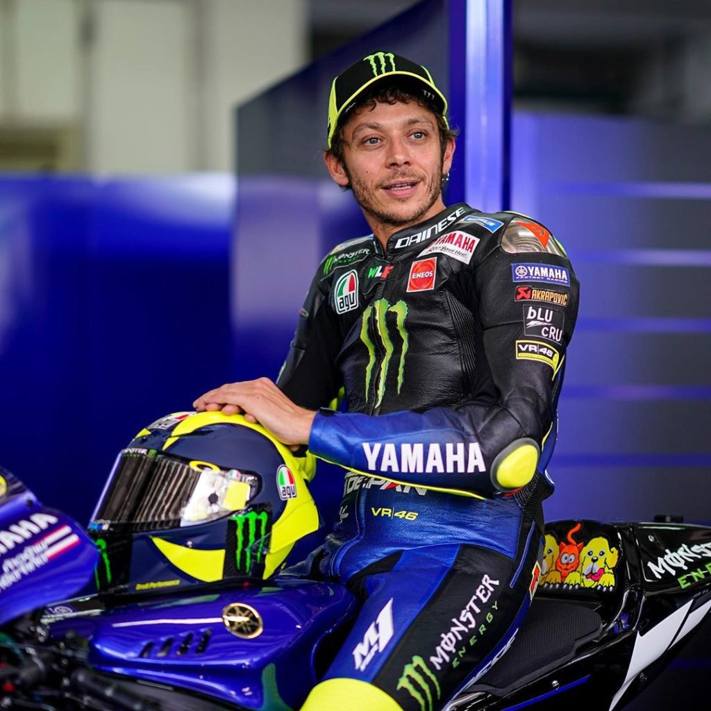 The Doctor is always good for a smile and a wave.
.
.

#MonsterYamaha | #MotoGP ...