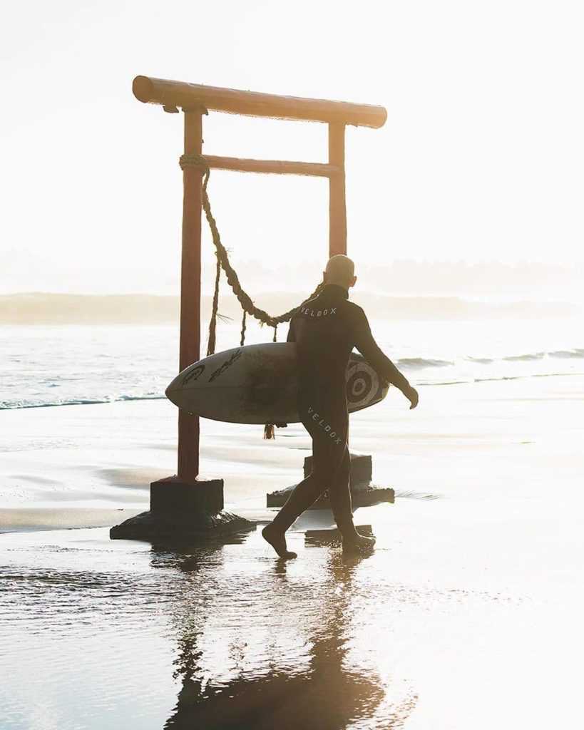 Surf's up!  If you're dreaming of great waves set against beautiful backdrops, l...
