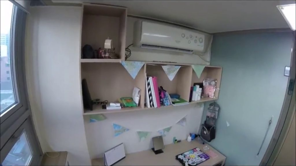 Room Tour: Olive (Allive) Goshitel in Seoul, South Korea