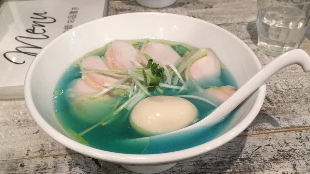 BLUE RAMEN at Kipposhi in SHIBUYA - Visiting Tokyo's only blue ramen restaurant ft. Morgain Le Fae