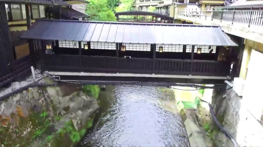 [KURUKURUBUS] KUROKAWA HOT SPRING VILLAGE