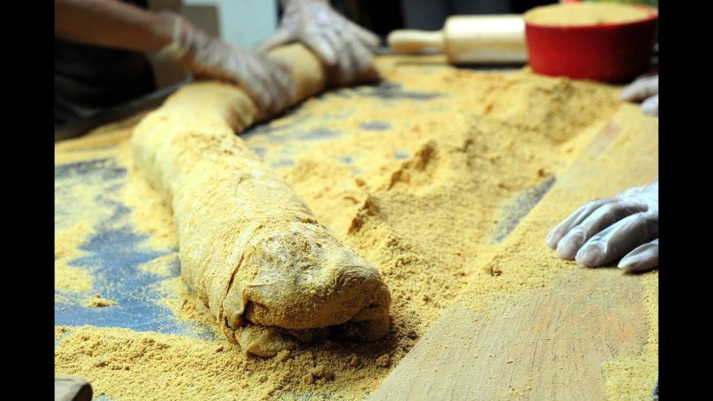 Chinese Street Food 2019 👍 Delicious Chinese Cuisine 😘 Best Street Food in China #1 Chinese Street Food 2019 👍 Delicious Chinese Cuisine 😘 Best Street Food in China #1