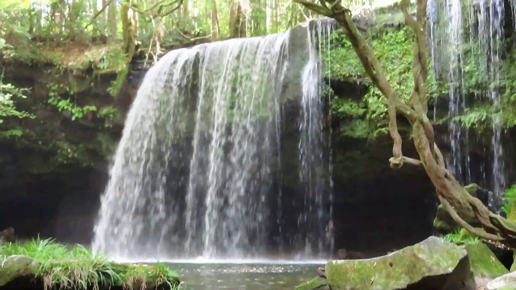 【Pele's family travel】Nabegataki Fall. Nice view and water sound : at Kumamoto ,Japan　［#2］