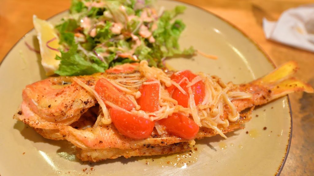 Seafood dinner at Daian-maru in Naha Omoromachi 冬の沖縄でも大安丸を外せないので新都心店は刺身が写真プレート:Gourmet Reportグルメレポート