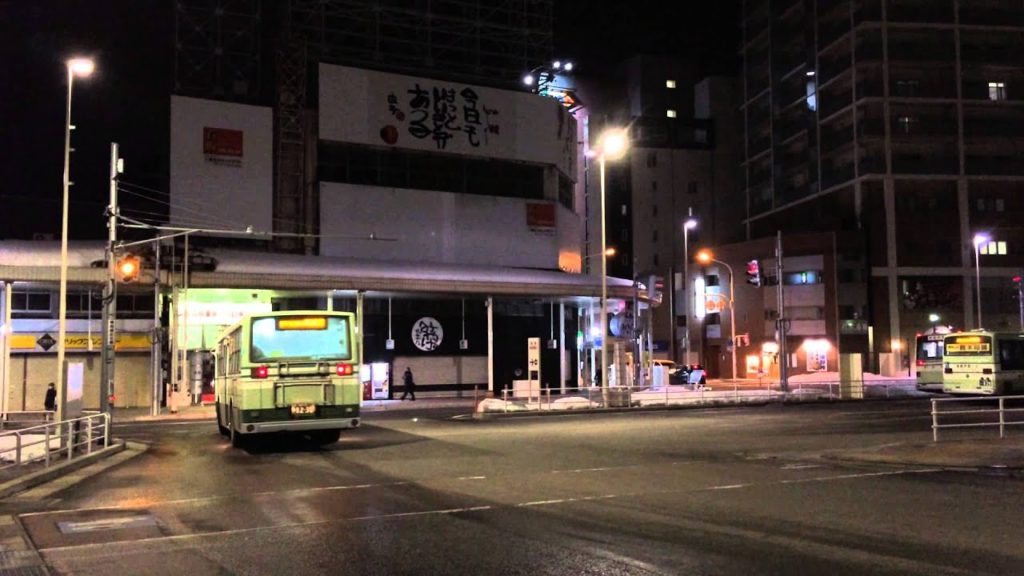 青森駅前の青森市営バス　Aomori Municipal Bus, Aomori Station　(2015.2)
