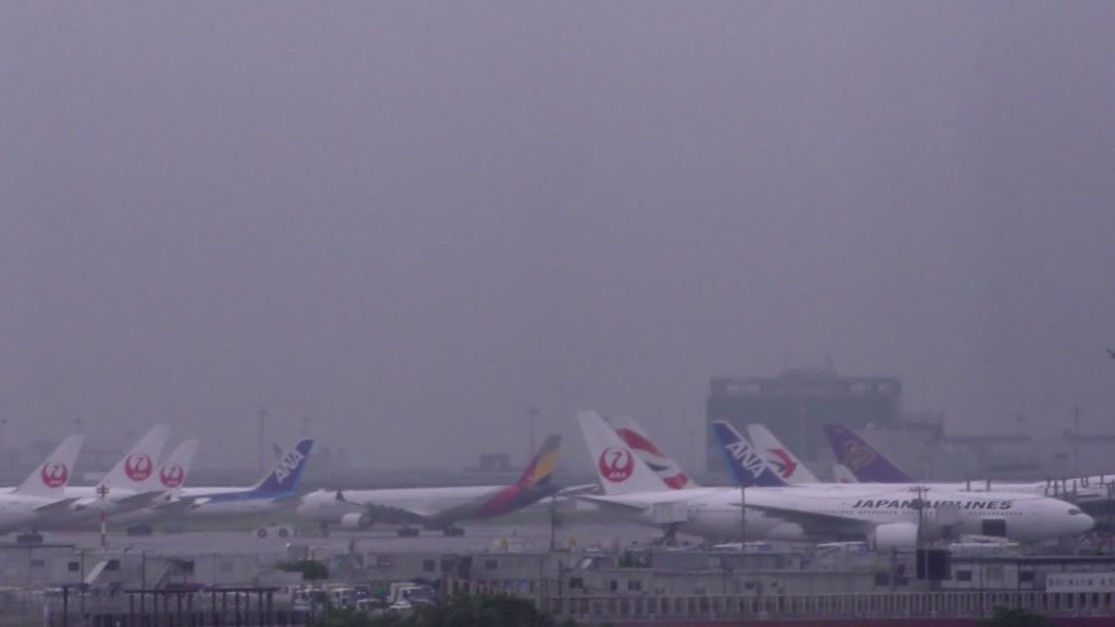 Tokyo Haneda Airport Live Stream with ATC Tokyo Haneda Airport Live Stream with ATC