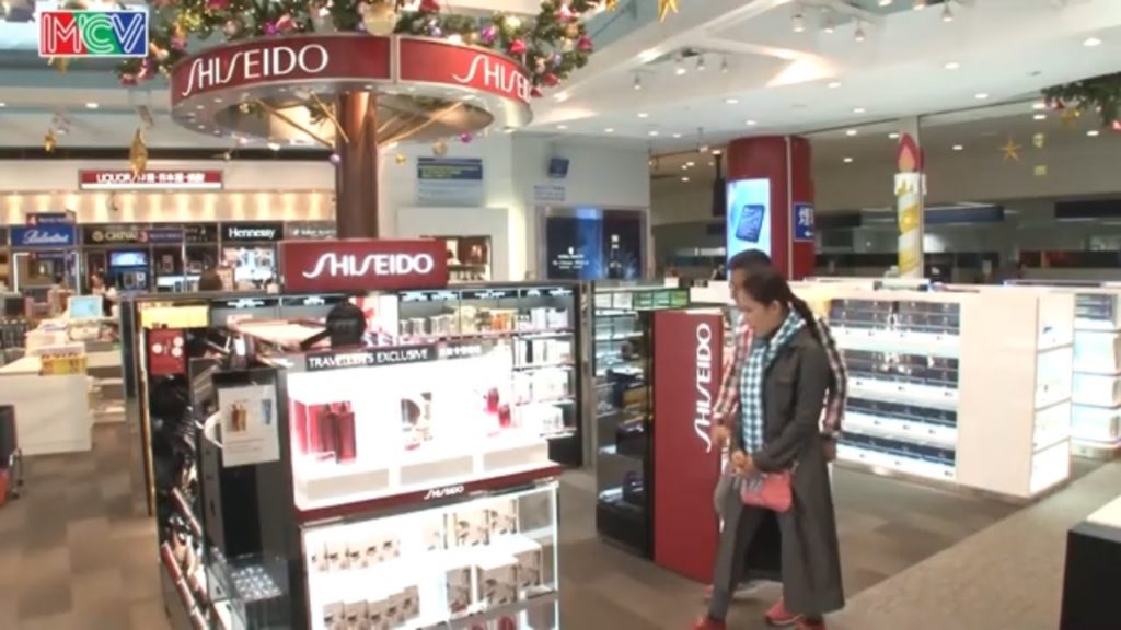 Lạc lối giữa thiên đường mua sắm tại Fukuoka Nhật Bản - MUA HÀNG MIỄN THUẾ không lo về giá