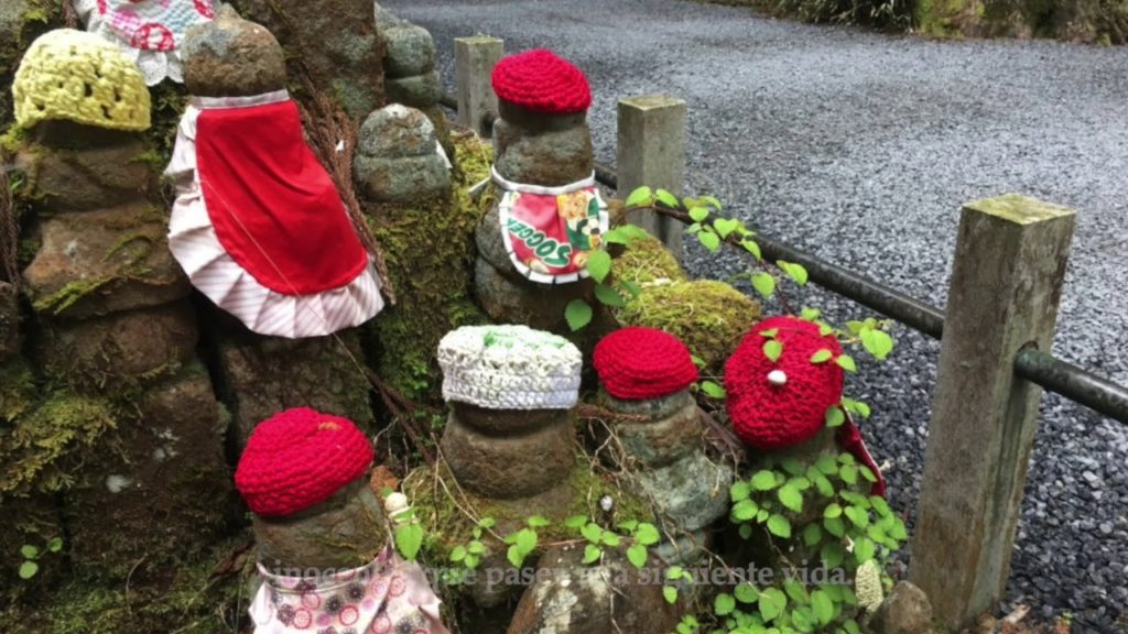 KOYASAN (OKUNOIN) Our Trip to Japan/ ¡Nuestro viaje a Japón! Pt 6.1