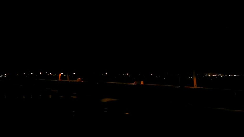 十勝川白鳥大橋ライブカメラ（十勝川温泉第一ホテル屋上より） Live Camera in The Hakutyo Bridge of Tokachi River, Hokkaido in Japan