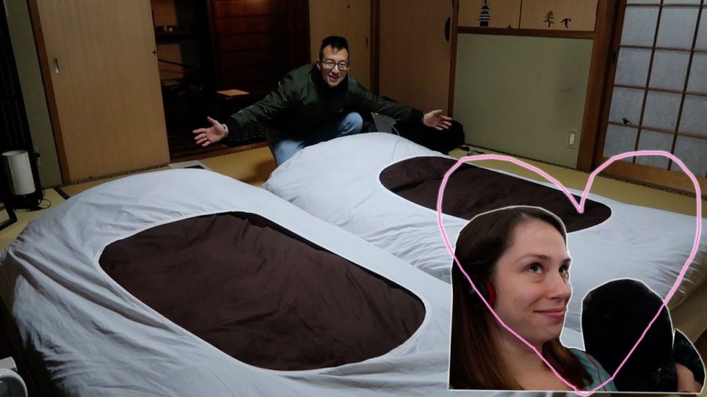 Kyoto vlog E 01   Japanese Tatami Airbnb & Sara's new Japanese Boyfriend