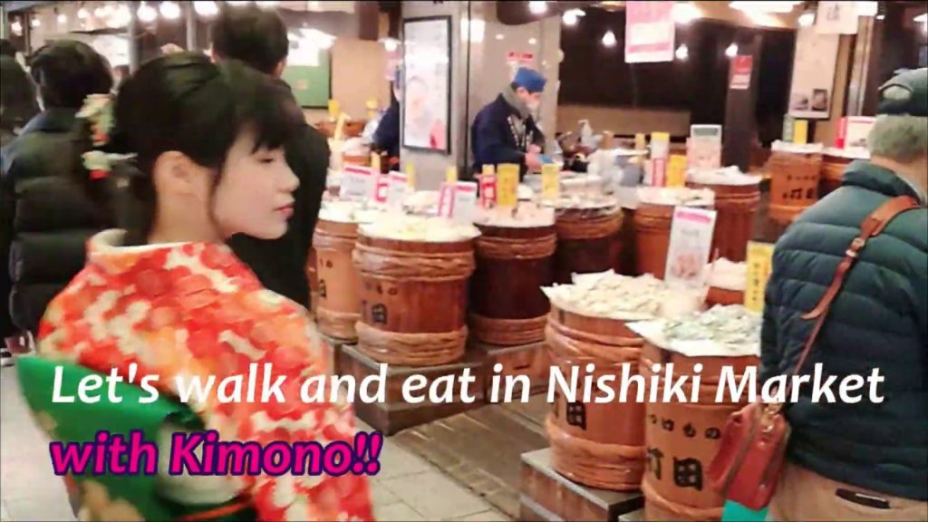 Let's walk in Kyoto with Kimono!