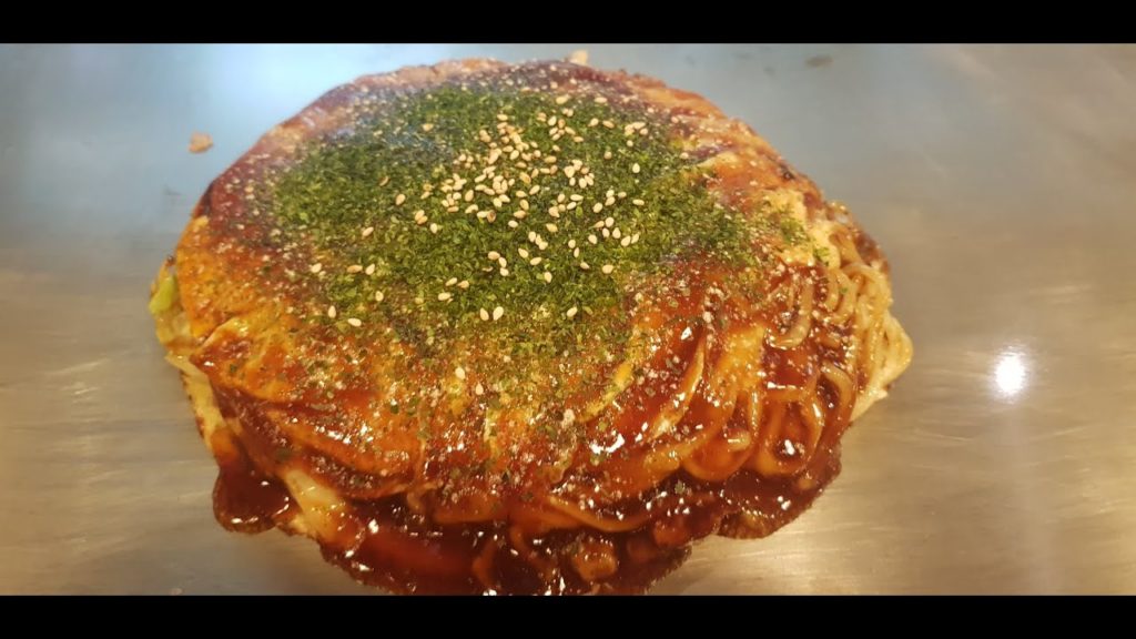 Okonomiyaki (お好み焼き) tasting in Fukuyama, Japan