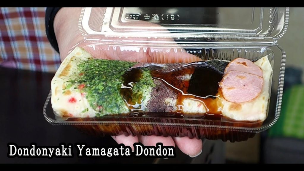 山形 どんどん焼き｜イカとマヨネーズのどんどん焼き Dondon-yaki with mayonnaise and squid.Yamagata Dondon in Yamagata, Japan