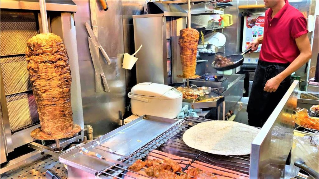 How to make HOT Doner Kebab in Tokyo | Asakusa, Tokyo | Street Food #17