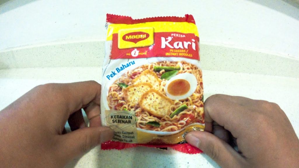 Instant Food Malaysia - Maggi Kari (Curry) of Nestle