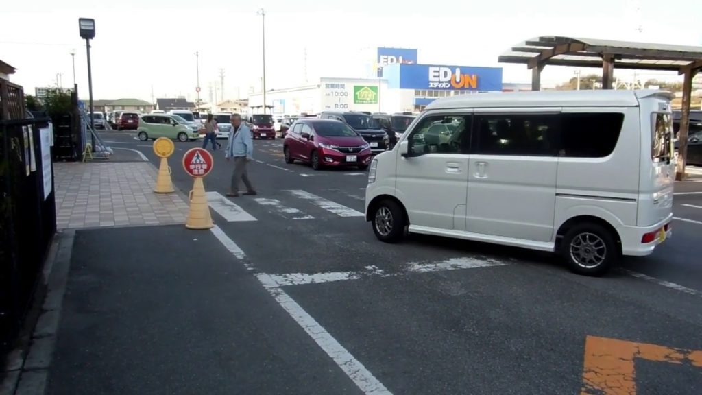 Be Careful on Foot in Japan!!!