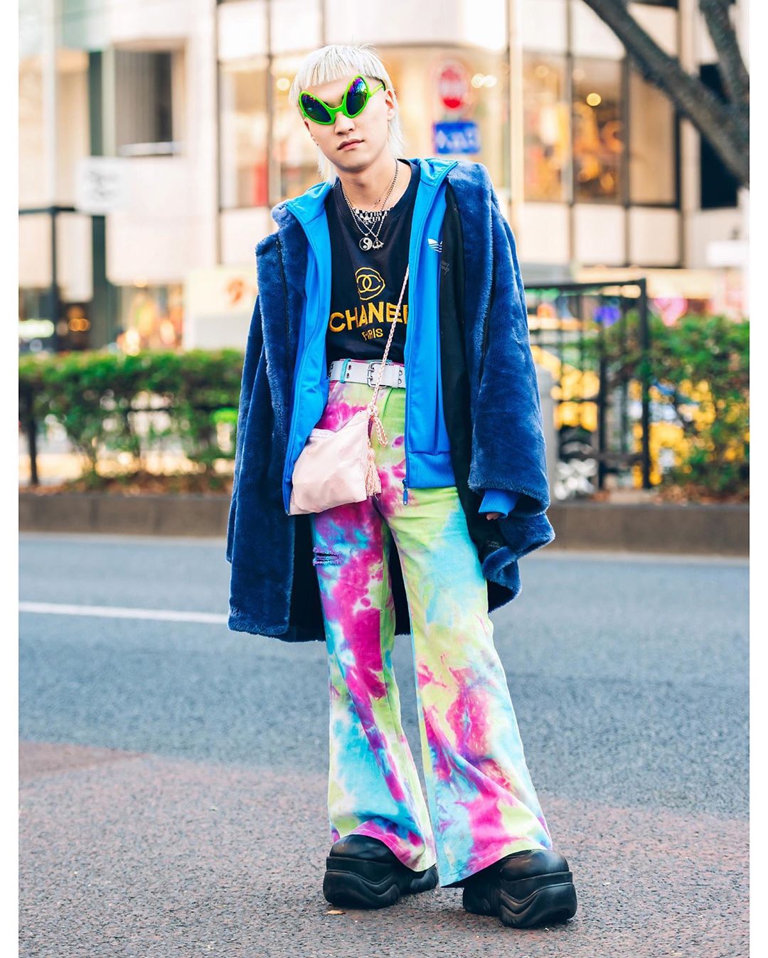 Tokyo Fashion: Japanese resale shop staffers Pyonchan (@pyoooon_ss10 ...