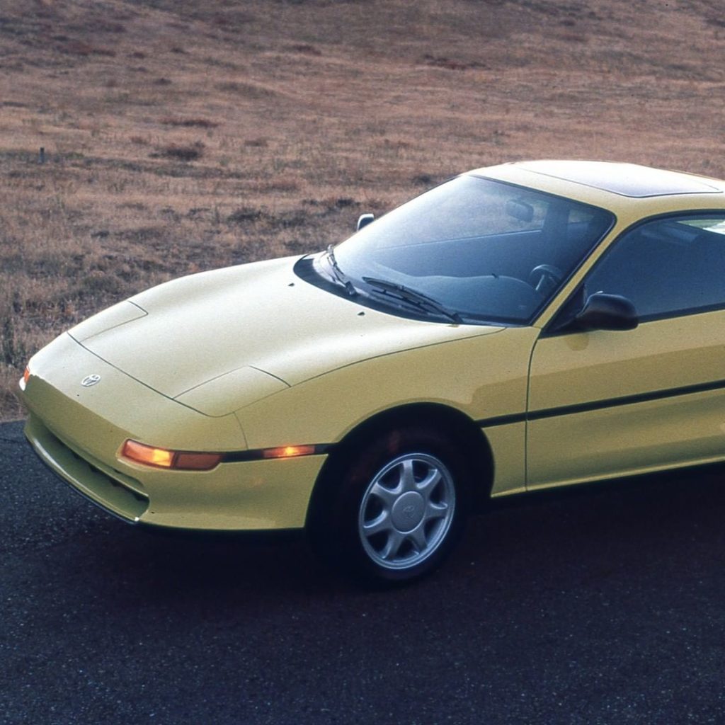 The world is your racetrack with the 1991 #MR2! #TBT #LetsGoPlaces...
