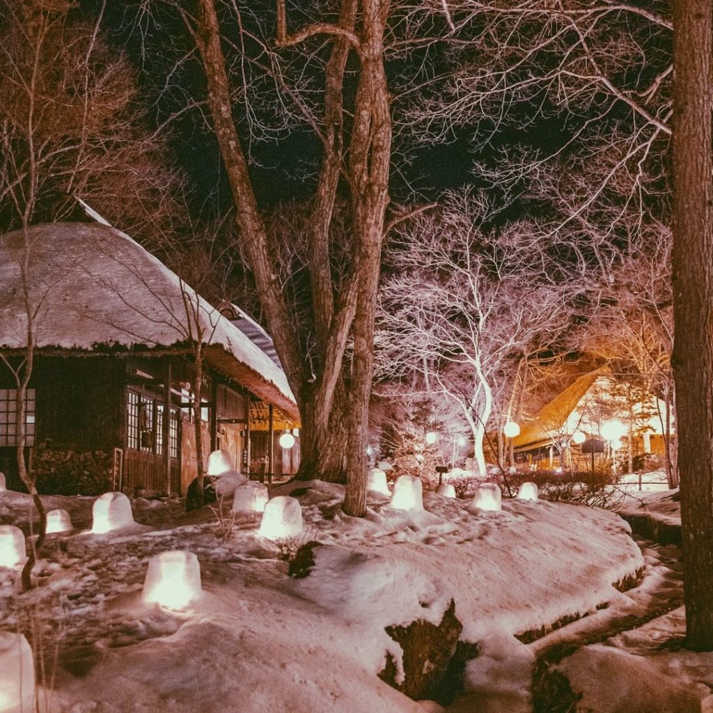 Visit Japan: Yunishigawa Onsen in Tochigi Prefecture looking magical under the snow earlier t… Yunishigawa Onsen in Tochigi Prefecture looking magical under the snow earlier t...