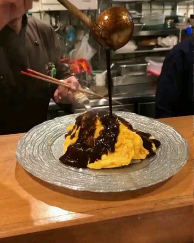 Visit Japan: Have you tried omurice? The name omurice comes from the words “omelette” and “r… Have you tried omurice? The name omurice comes from the words “omelette” and “r...