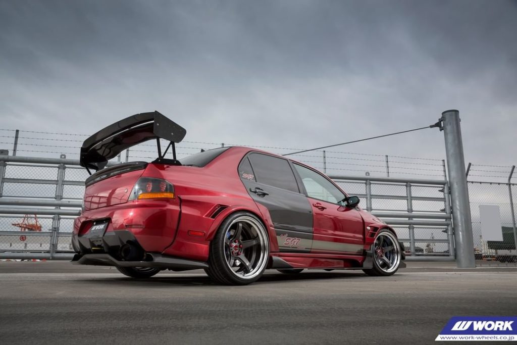 BREAK Mitsubishi LanEvo 7 on WORK Emotion T5R2P #artofwheel #t5r2p...