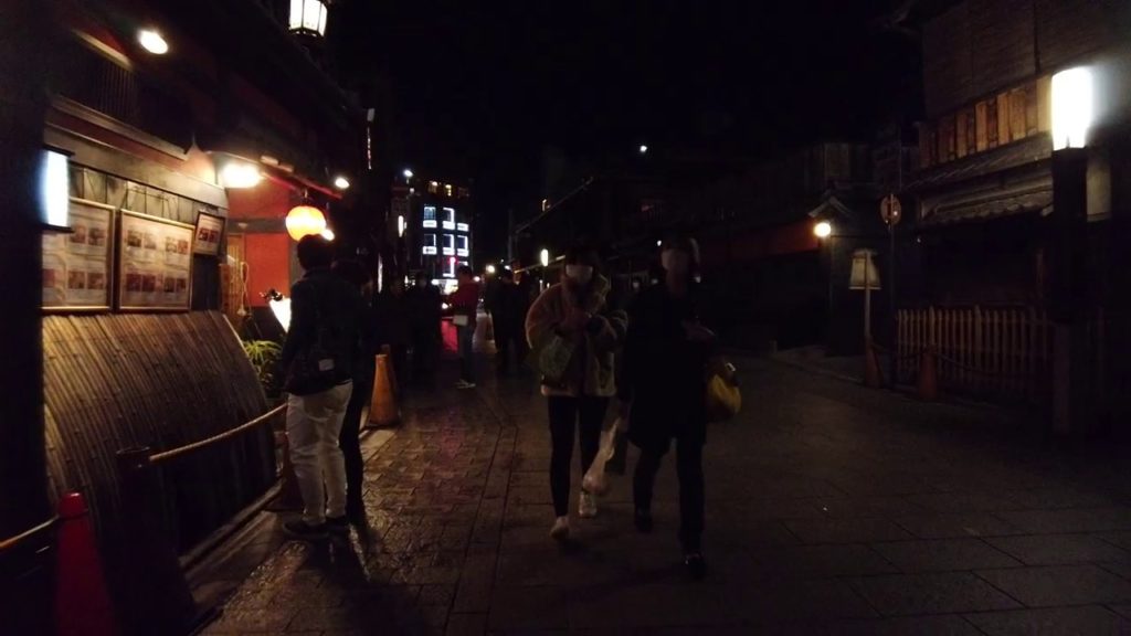 Kyoto Travel【京都旅行】(POV)Kyoto Gion【夫婦で修学旅行】奇跡的に空いてて静かな夜の祇園を散策3(2020/3/20)DJI OSMO POCKETで撮影 Kyoto Travel【京都旅行】(POV)Kyoto Gion【夫婦で修学旅行】奇跡的に空いてて静かな夜の祇園を散策3(2020/3/20)DJI OSMO POCKETで撮影
