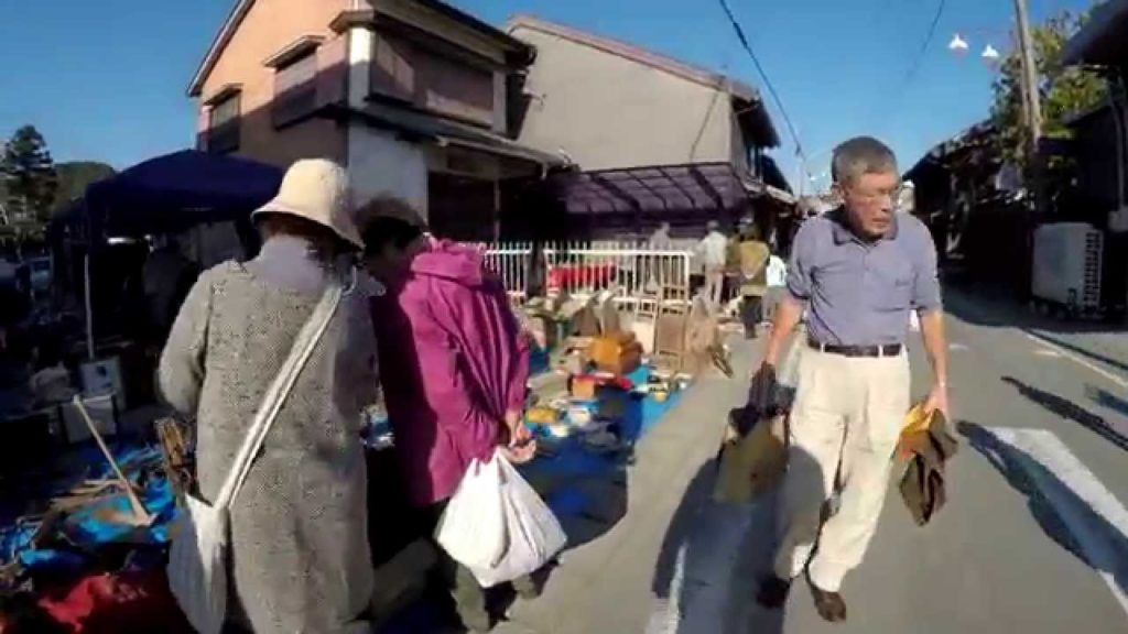 Street Market in Japan: Walk-through