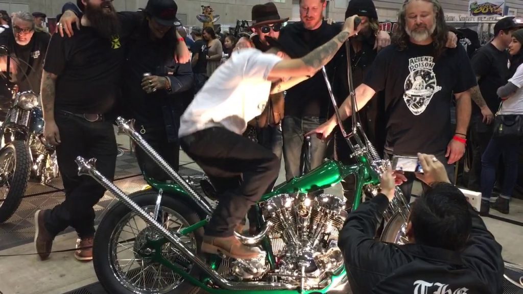 Chopper Daves show in Yokohama hot rod custom show 2016 mooneyes