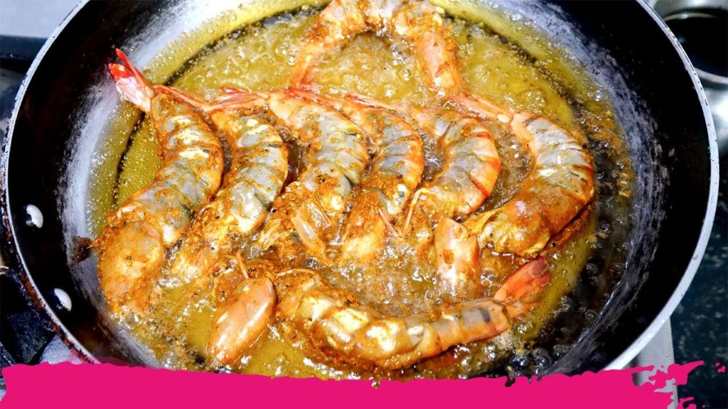 Kerala INDIAN FOOD on a Houseboat + Exploring the Backwaters | Alappuzha, India Kerala INDIAN FOOD on a Houseboat + Exploring the Backwaters | Alappuzha, India