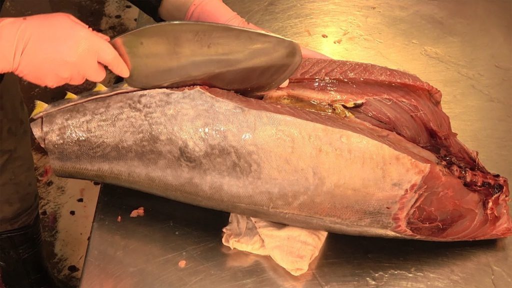 How to Fillet Tuna  - Asia street food