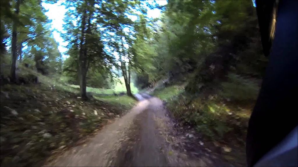 Gravel driving in the Jura whit the KTM 1190 Adventure T