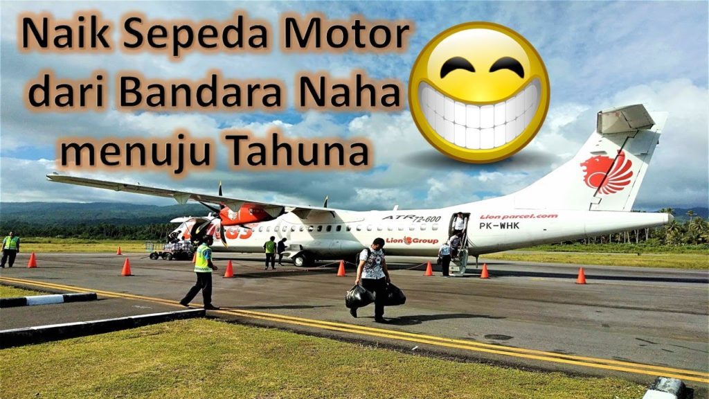 Naik Sepeda Motor Dari Bandara Naha Menuju Tahuna