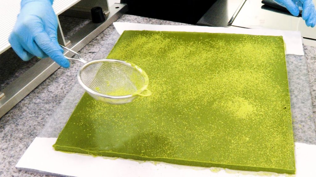 달인의 수제 초콜릿, Making the world's best chocolate! Matcha, Milk chocolate, Chocolate Factory in Korea 달인의 수제 초콜릿, Making the world's best chocolate! Matcha, Milk chocolate, Chocolate Factory in Korea