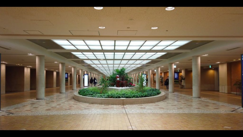 【4K】 The Corona Fashionable Subway in Osaka