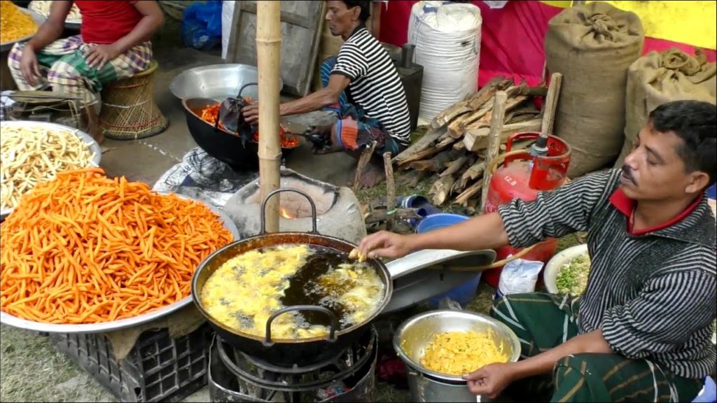 Street food of Dhaka - Bengali Street Food / Bangladeshi Street Food / Best Street foods Part - 677