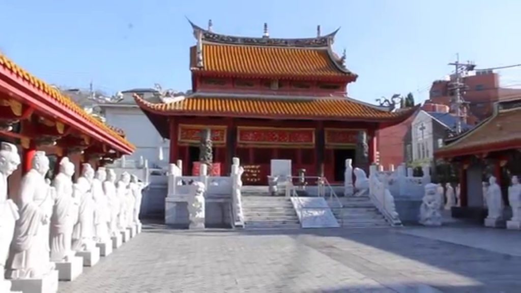 Explore Nagasaki - Japan with European Touch