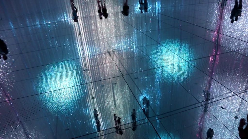 TEAM LABS PLANETS! TOKYO'S BEAUTIFUL ART EXHIBITION