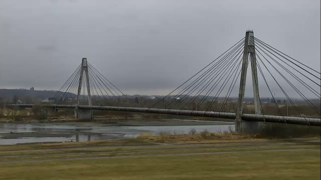 十勝川白鳥大橋ライブカメラ(十勝川温泉第一ホテル屋上より) Live Camera in The Hakutyo Bridge of Tokachi River, Hokkaido in Japan 十勝川白鳥大橋ライブカメラ(十勝川温泉第一ホテル屋上より) Live Camera in The Hakutyo Bridge of Tokachi River, Hokkaido in Japan