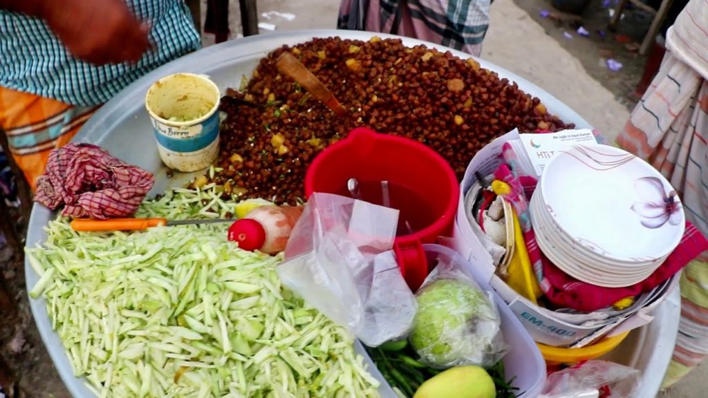 Street food of Dhaka - Bengali Street Food / Bangladeshi Street Food / Best Street foods Part - 704