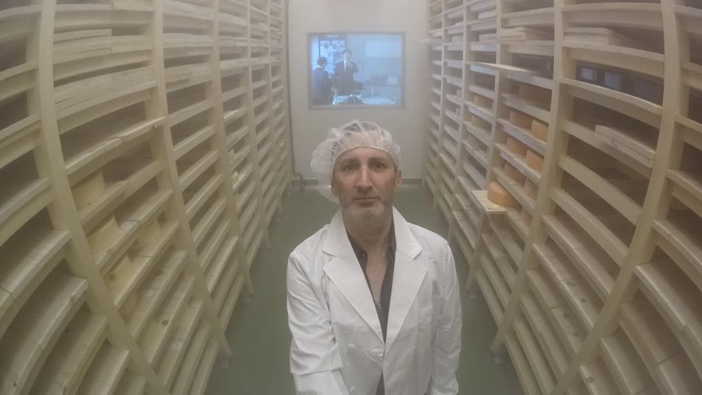 FOOD TRAVEL TO JAPAN - MAKING AND EATING CHEESE IN TOKACHI ON HOKKAIDO